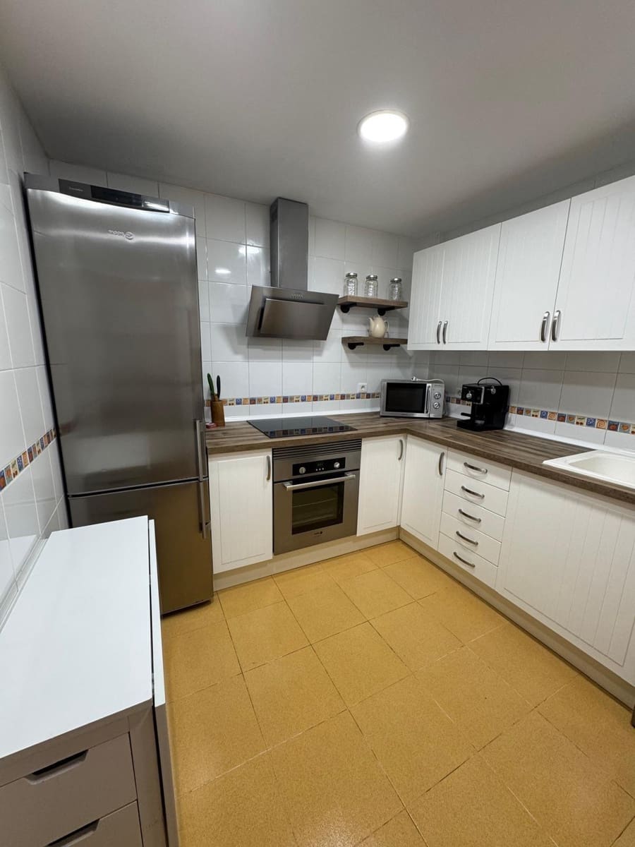 2 soveværelse Lejlighed til leje i Las Lagunas de Mijas med swimmingpool garage - € 1.280 (Ref: 9836624)