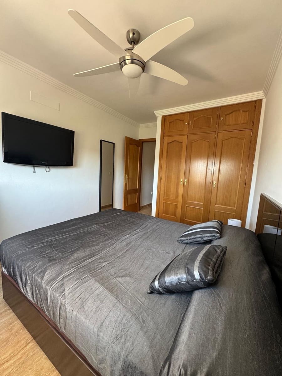 2 soveværelse Lejlighed til leje i Las Lagunas de Mijas med swimmingpool garage - € 1.280 (Ref: 9836624)