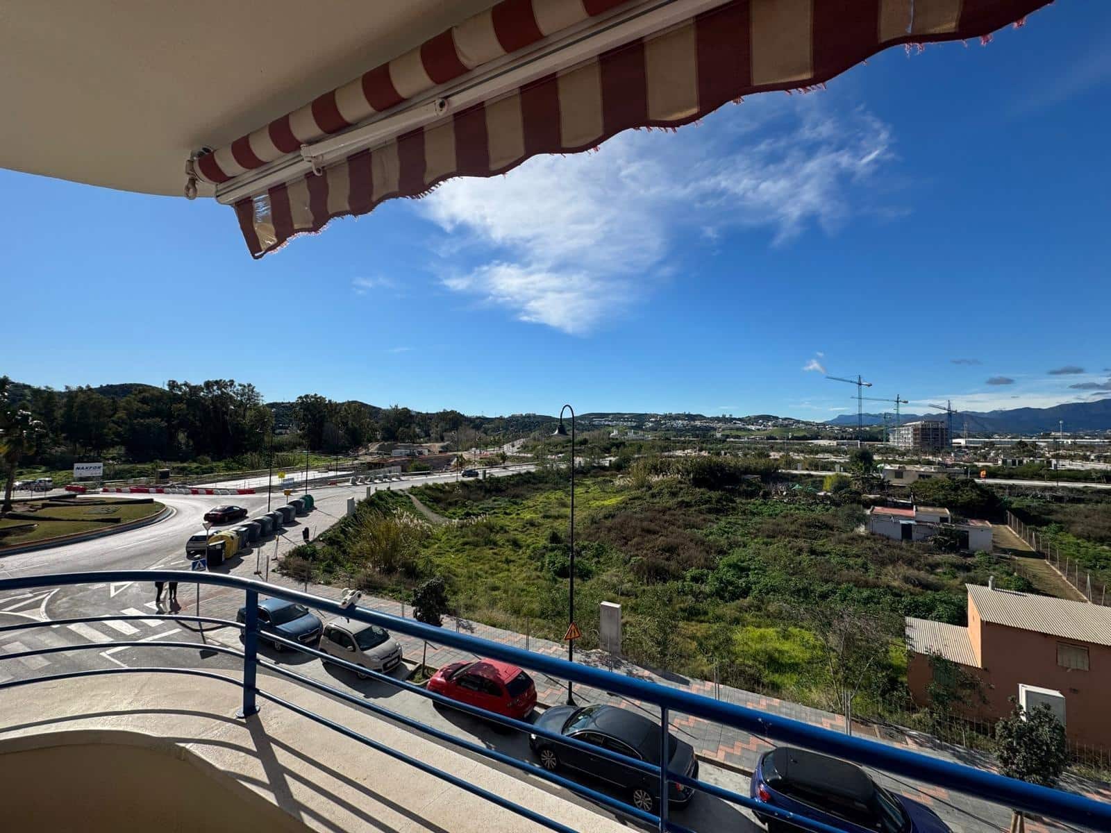 2 soveværelse Lejlighed til leje i Las Lagunas de Mijas med swimmingpool garage - € 1.280 (Ref: 9836624)
