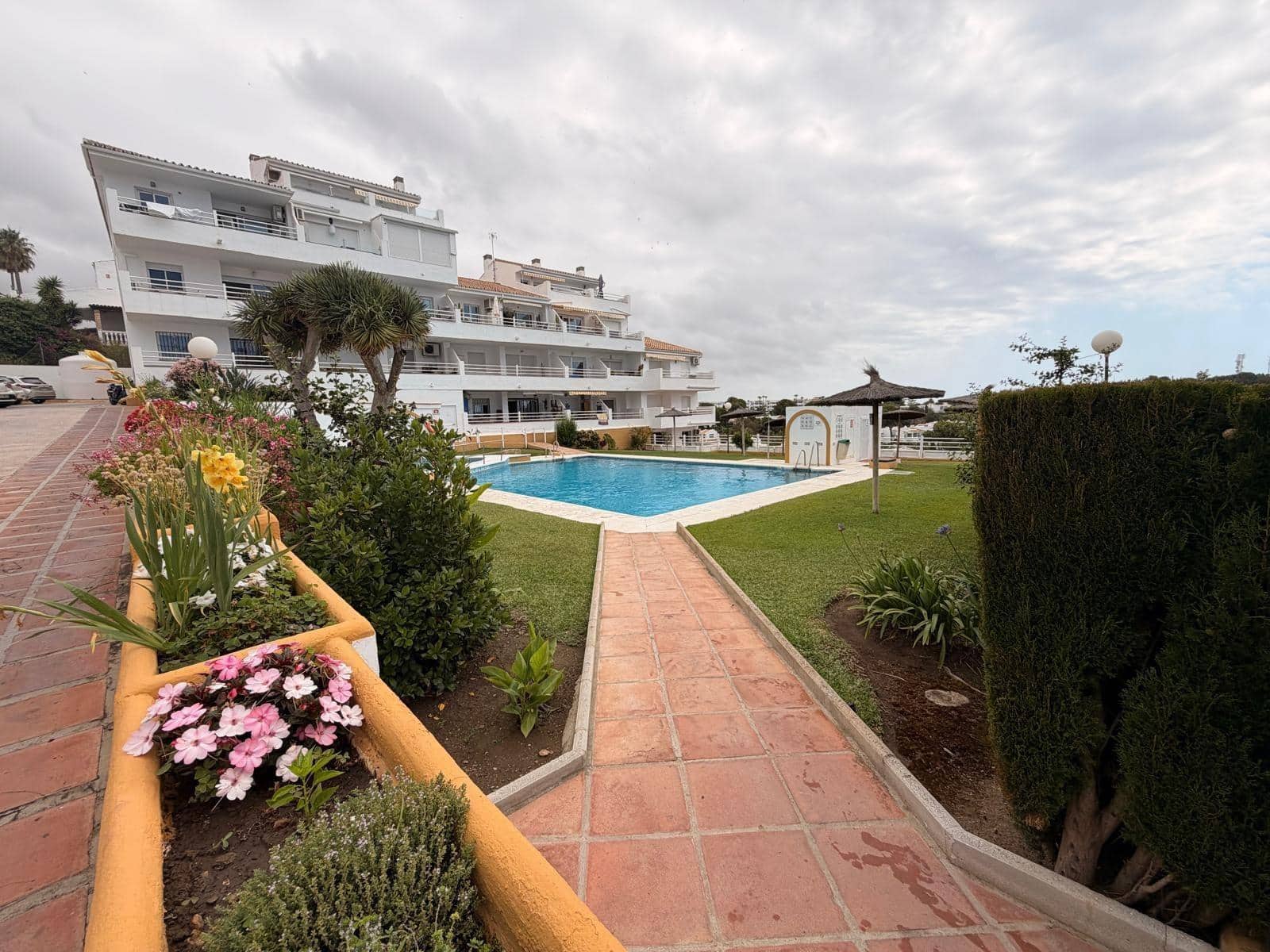 3 Zimmer Penthouse zu verkaufen in Riviera del Sol mit Pool - 350.000 € (Ref: 9918077)