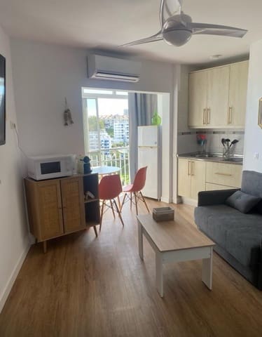 Estudio en Cortijo Torrequebrada, Benalmádena en alquiler con piscina - 800 € (Ref: 9997099)
