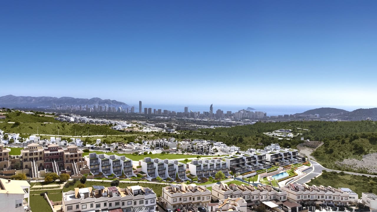 3 bedroom Apartment for sale in Finestrat with pool - € 267,000 (Ref: 7903641)