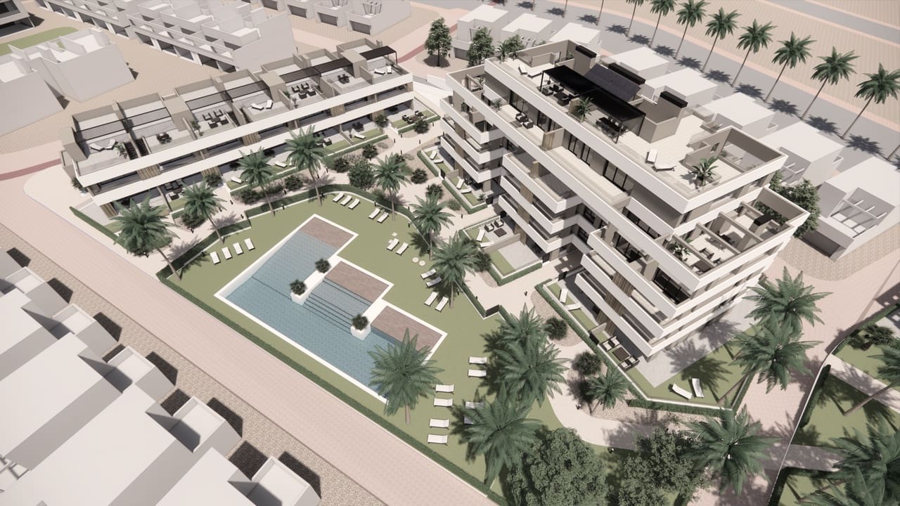 2 bedroom Apartment for sale in Los Alcazares with pool - € 245,000 (Ref: 7979633)