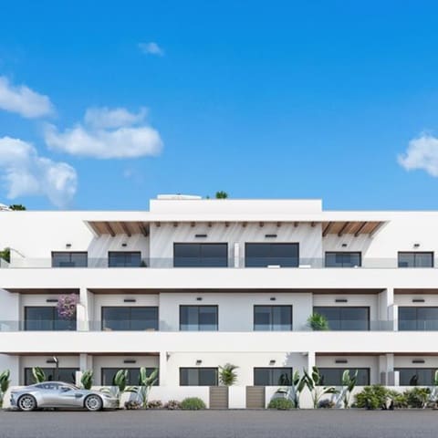 Apartamento de 3 habitaciones en Centro, Los Alcázares en venta con piscina garaje - 389.000 € (Ref: 8494089)