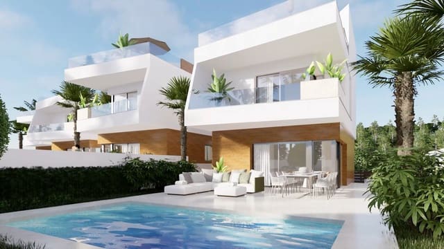 3 camera da letto Villa in vendita in Pinar de Campoverde, Pilar de la Horadada con piscina garage - 519.000 € (Rif: 8571137)