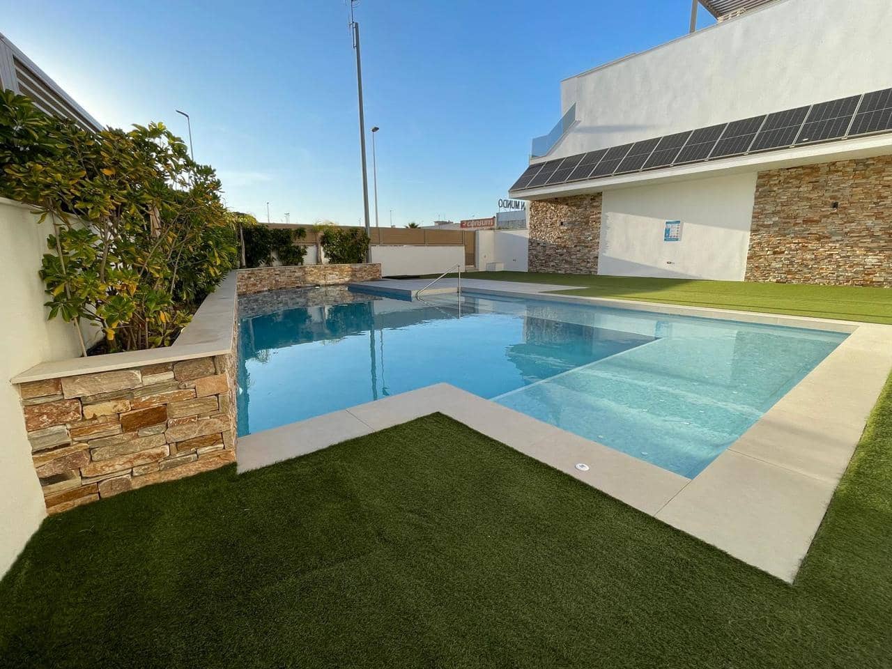 2 bedroom Apartment for sale in San Pedro del Pinatar with pool garage - € 345,000 (Ref: 8772842)