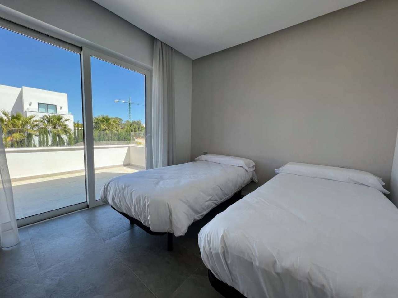 3 quarto Moradia para venda em Las Colinas Golf com piscina garagem - 695 000 € (Ref: 8879120)