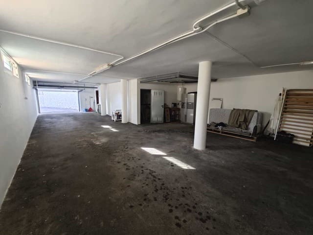 3 makuuhuone Huvila myytävänä paikassa Altea mukana uima-altaan 
autotalli - 690 000 € (Ref: 8897386)