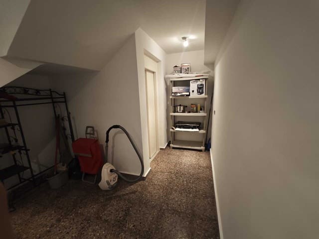 3 makuuhuone Huvila myytävänä paikassa Altea mukana uima-altaan 
autotalli - 690 000 € (Ref: 8897386)