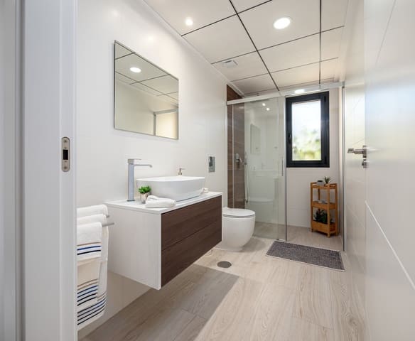 3 quarto Moradia para venda em Algorfa com piscina garagem - 619 000 € (Ref: 8897790)