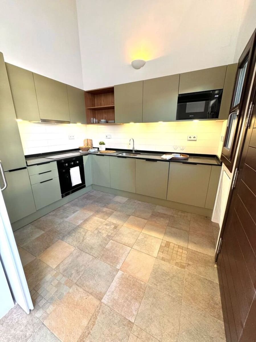 2 makuuhuone Huvila myytävänä paikassa Sucina mukana uima-altaan - 298 000 € (Ref: 8958220)