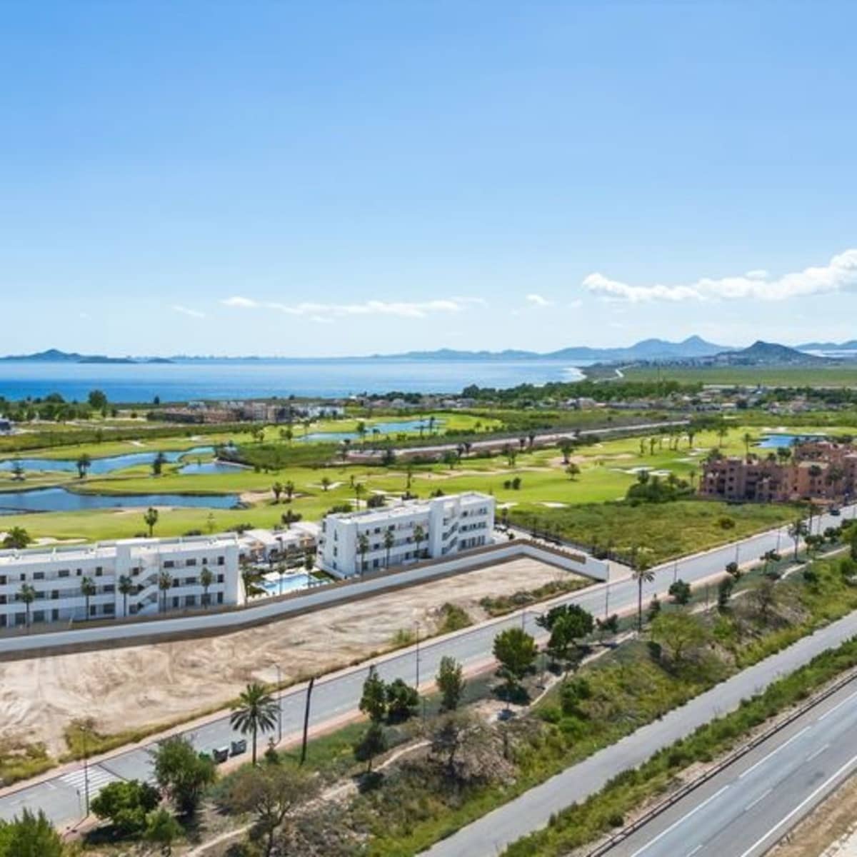 2 bedroom Apartment for sale in Los Alcazares with pool garage - € 280,900 (Ref: 9061797)