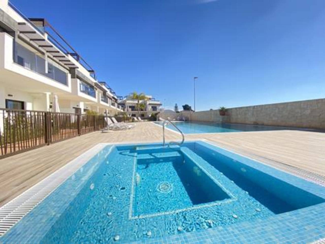 2 soveværelse Lejlighed til salg i Dolores De Pacheco med swimmingpool - € 210.000 (Ref: 9064832)