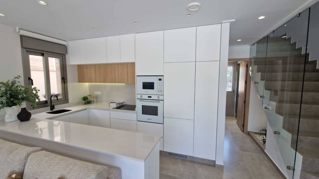 3 camera da letto Villa in vendita in Pilar de la Horadada con piscina garage - 474.900 € (Rif: 9096225)