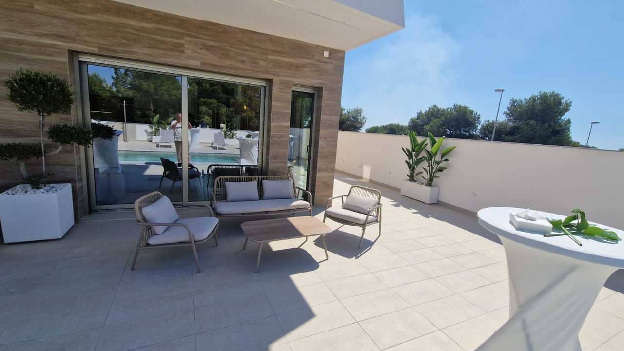 3 camera da letto Villa in vendita in Pilar de la Horadada con piscina garage - 474.900 € (Rif: 9096225)