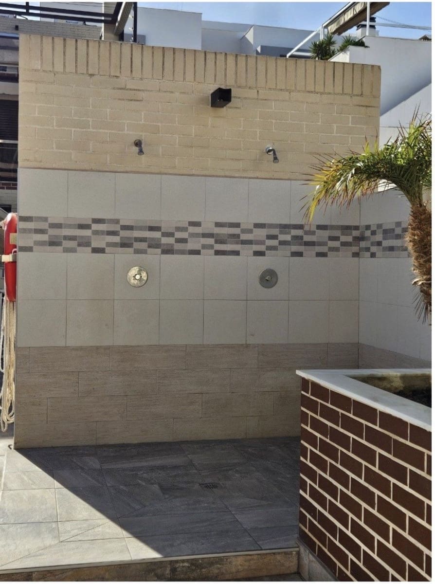 2 bedroom Apartment for sale in Cabo Roig - € 177,000 (Ref: 9160255)