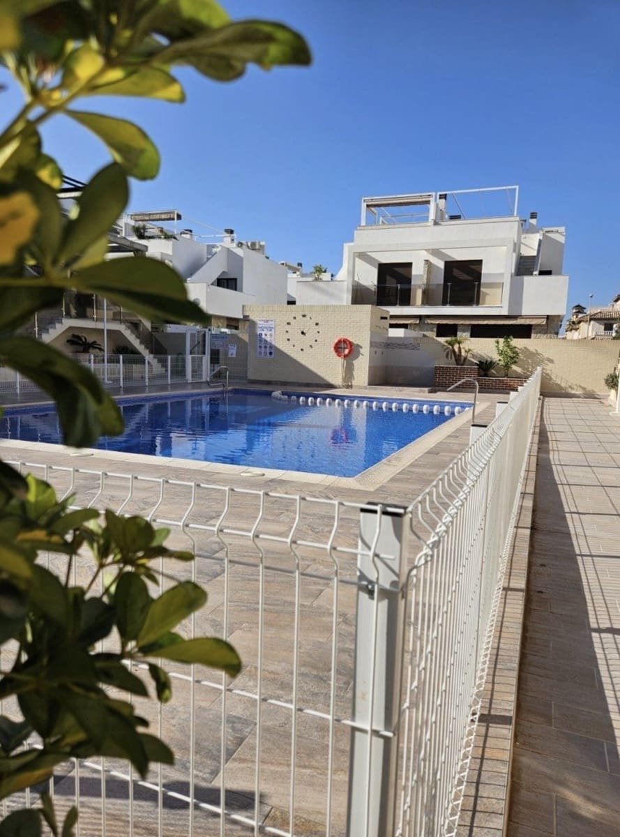 2 bedroom Apartment for sale in Cabo Roig - € 177,000 (Ref: 9160255)
