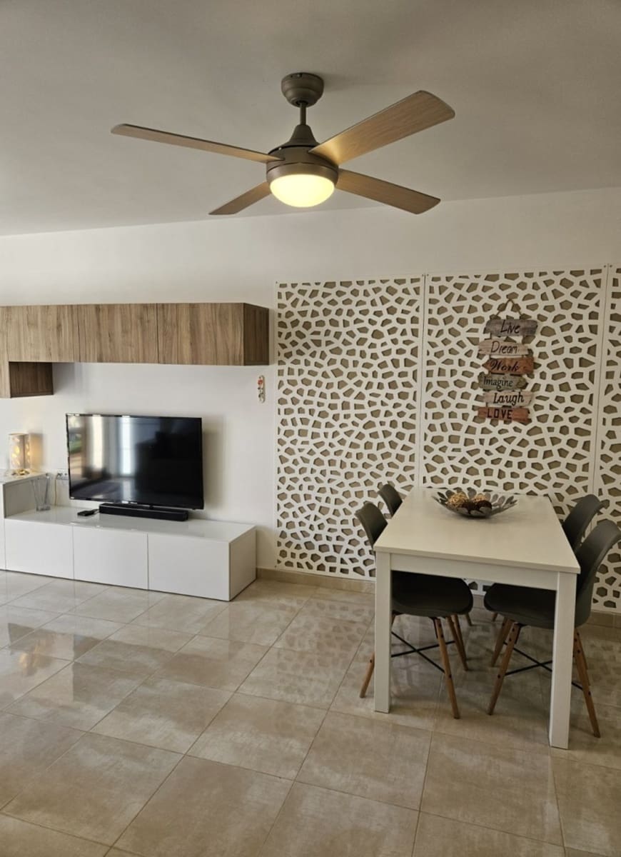 2 bedroom Apartment for sale in Cabo Roig - € 177,000 (Ref: 9160255)