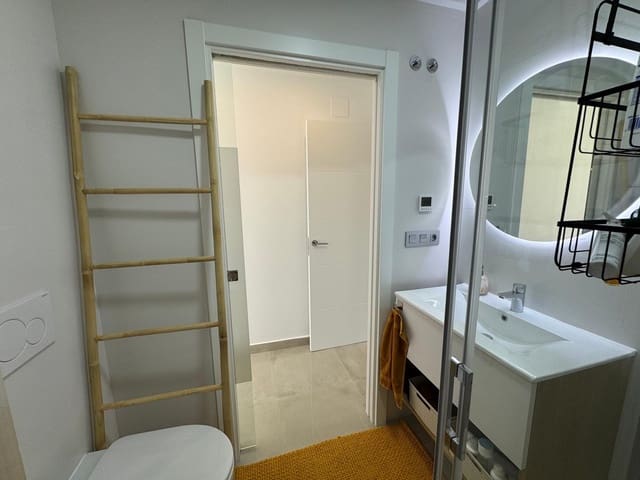 2 sypialnia Penthouse na sprzedaż w Pilar de la Horadada z basenem garażem - 330 000 € (Ref: 9161620)