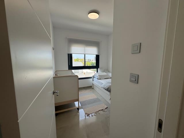 2 sypialnia Penthouse na sprzedaż w Pilar de la Horadada z basenem garażem - 330 000 € (Ref: 9161620)
