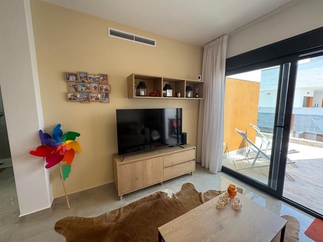 2 sypialnia Penthouse na sprzedaż w Pilar de la Horadada z basenem garażem - 330 000 € (Ref: 9161620)
