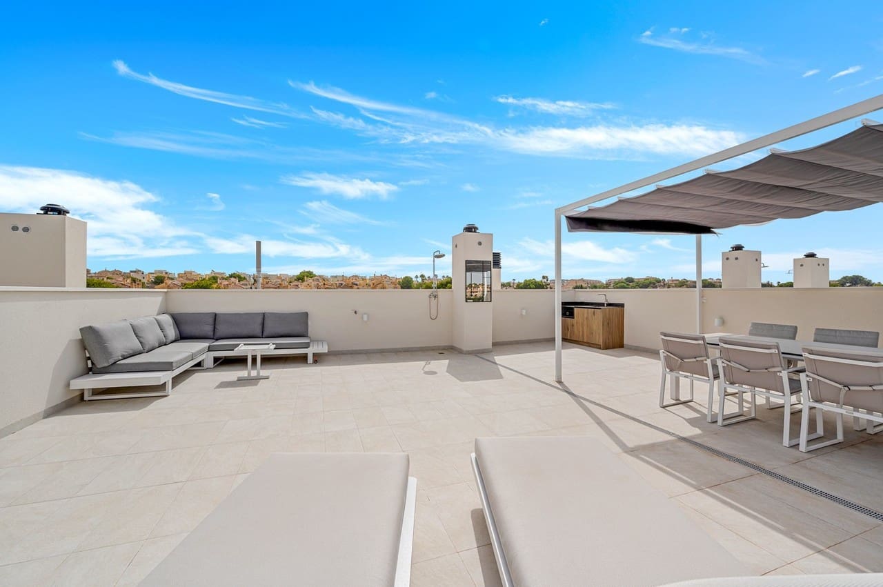 2 quarto Apartamento para venda em Torrevieja com piscina garagem - 329 000 € (Ref: 9203286)