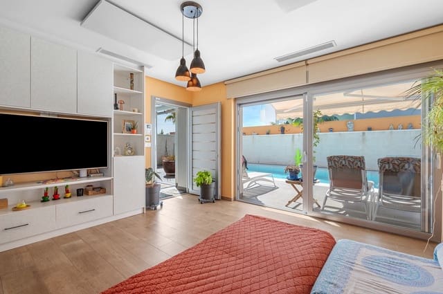 2 makuuhuone Huvila myytävänä paikassa Benijófar mukana uima-altaan - 435 000 € (Ref: 9207126)