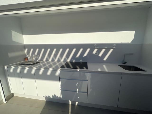 2 soveværelse Lejlighed til salg i San Pedro del Pinatar ciudad, San Pedro del Pinatar med swimmingpool garage - € 335.000 (Ref: 9267548)