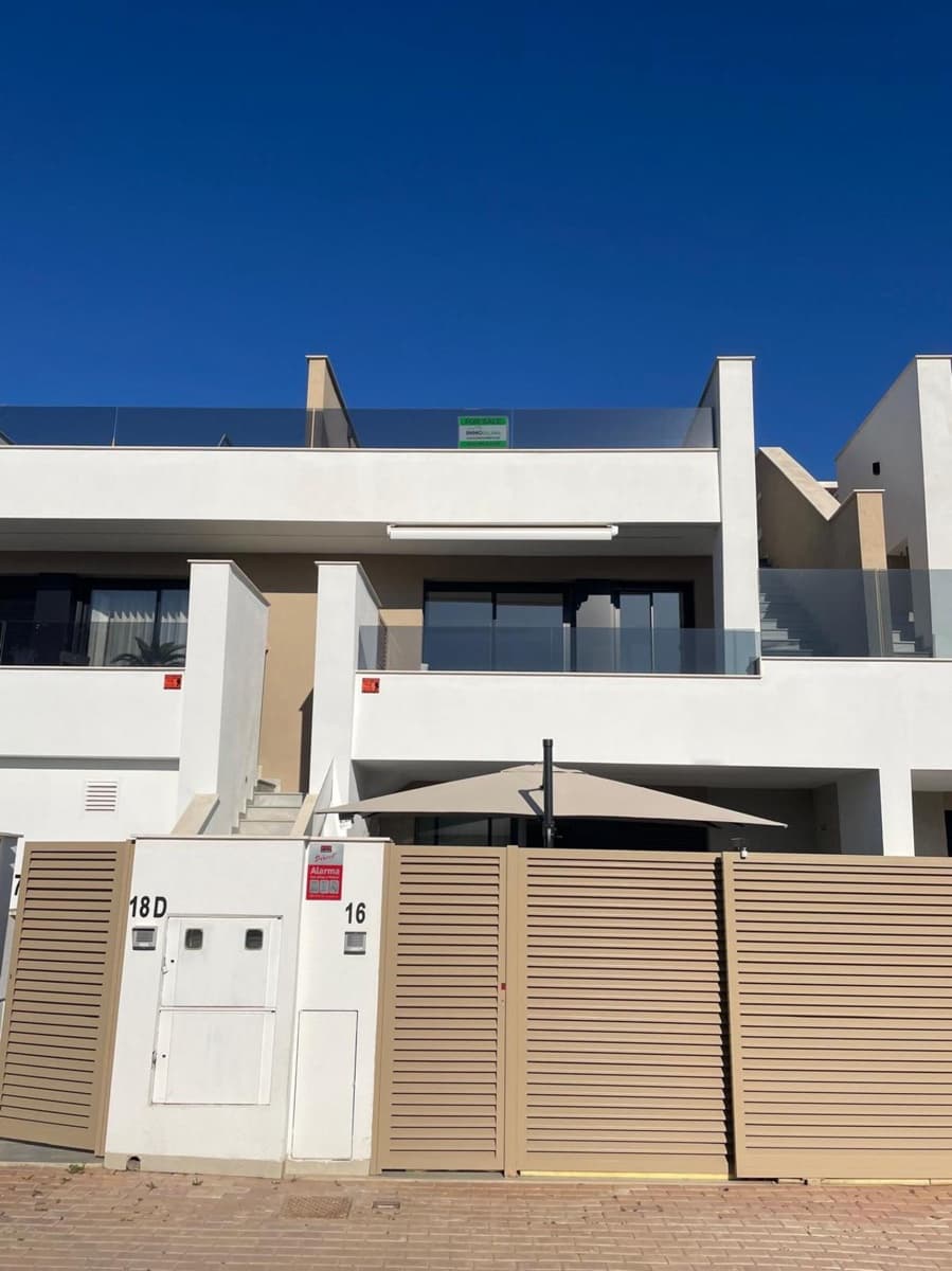 2 bedroom Apartment for sale in San Pedro del Pinatar with pool garage - € 335,000 (Ref: 9267548)