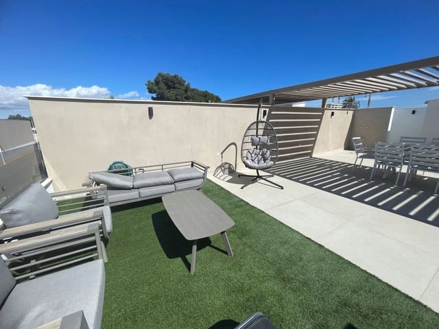 2 soveværelse Lejlighed til salg i San Pedro del Pinatar ciudad, San Pedro del Pinatar med swimmingpool garage - € 335.000 (Ref: 9267548)