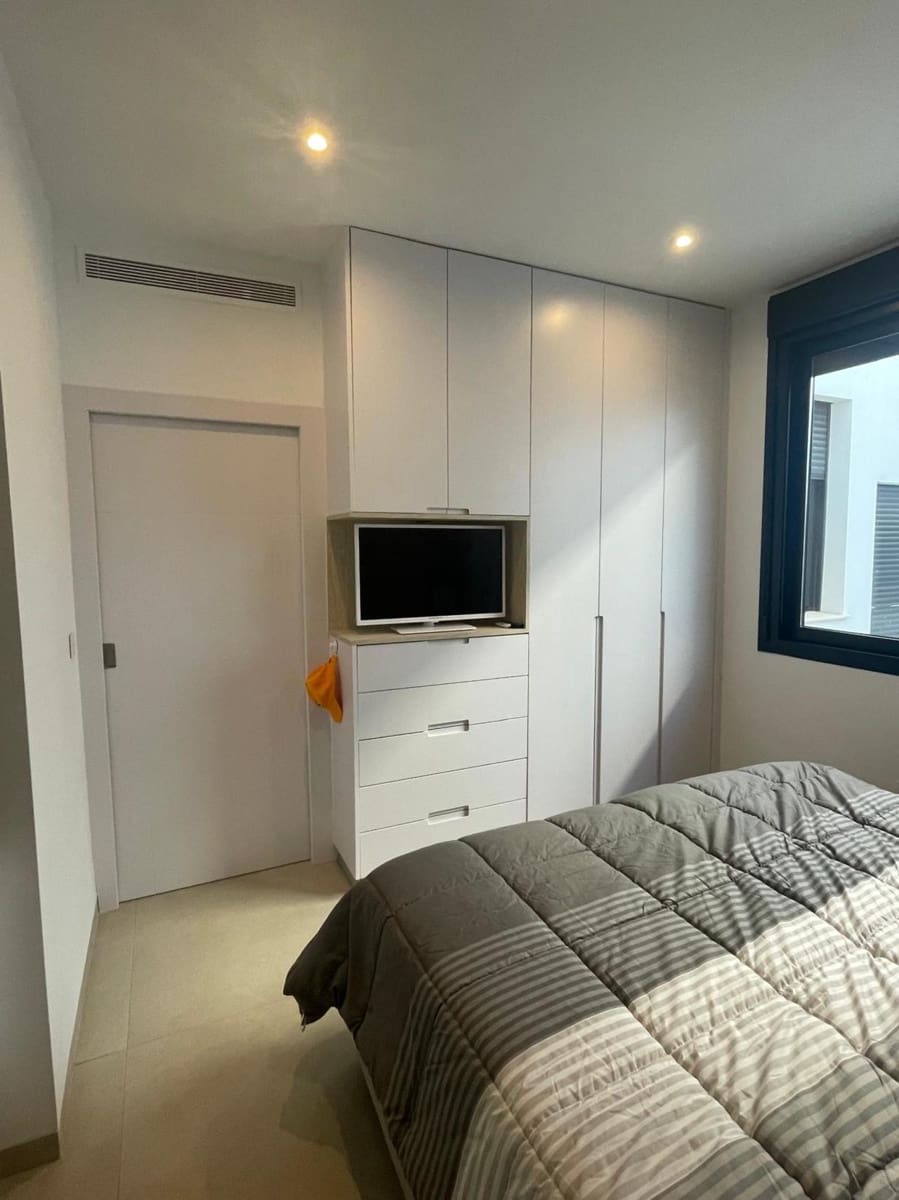 2 bedroom Apartment for sale in San Pedro del Pinatar with pool garage - € 335,000 (Ref: 9267548)