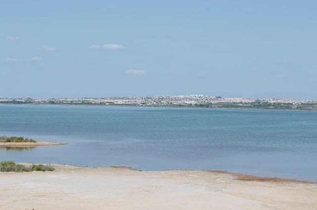 2 soveværelse Lejlighed til salg i Los Europeos, Torrevieja - € 170.000 (Ref: 9357694)