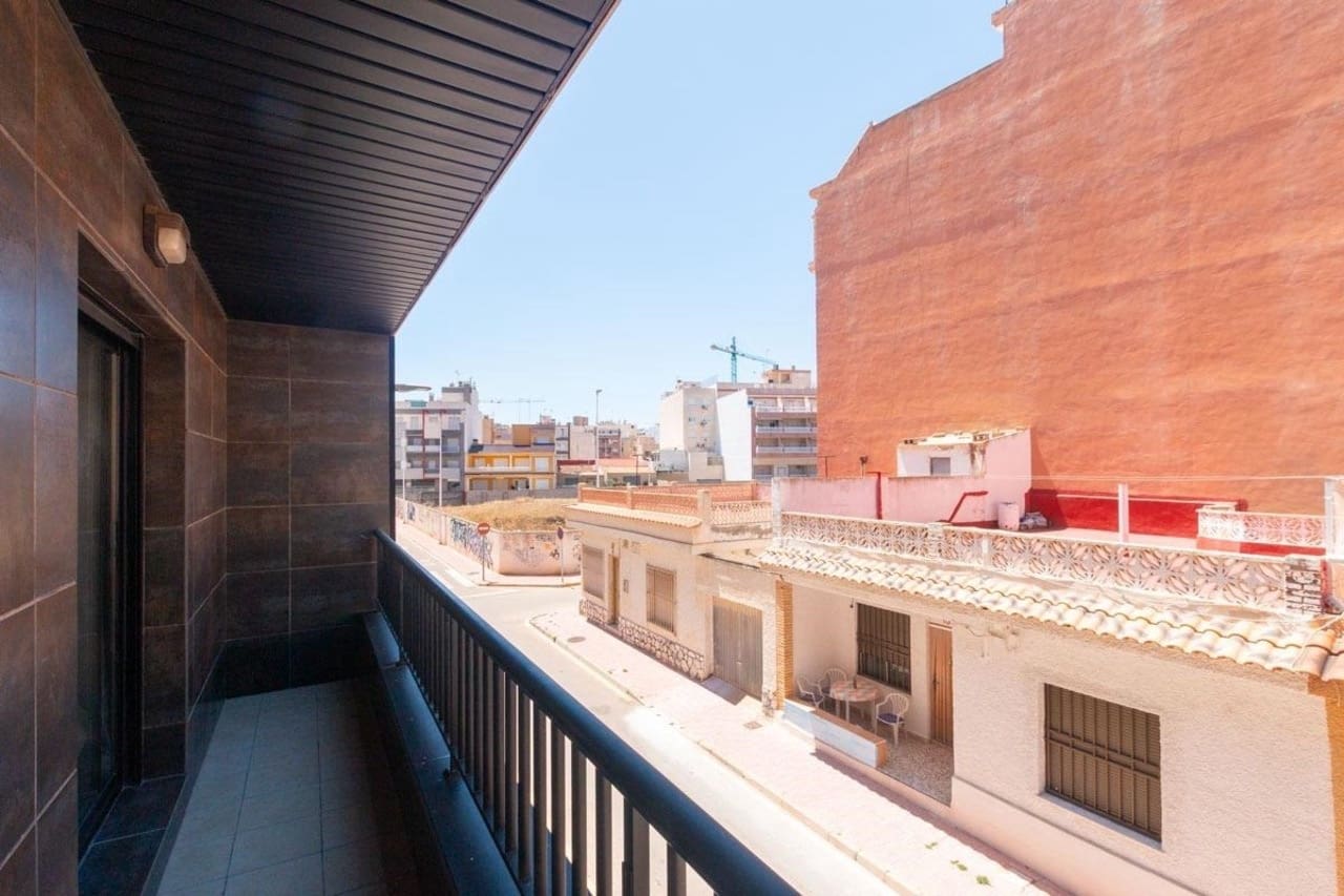 2 soveværelse Lejlighed til salg i La Mata - € 170.000 (Ref: 9357694)