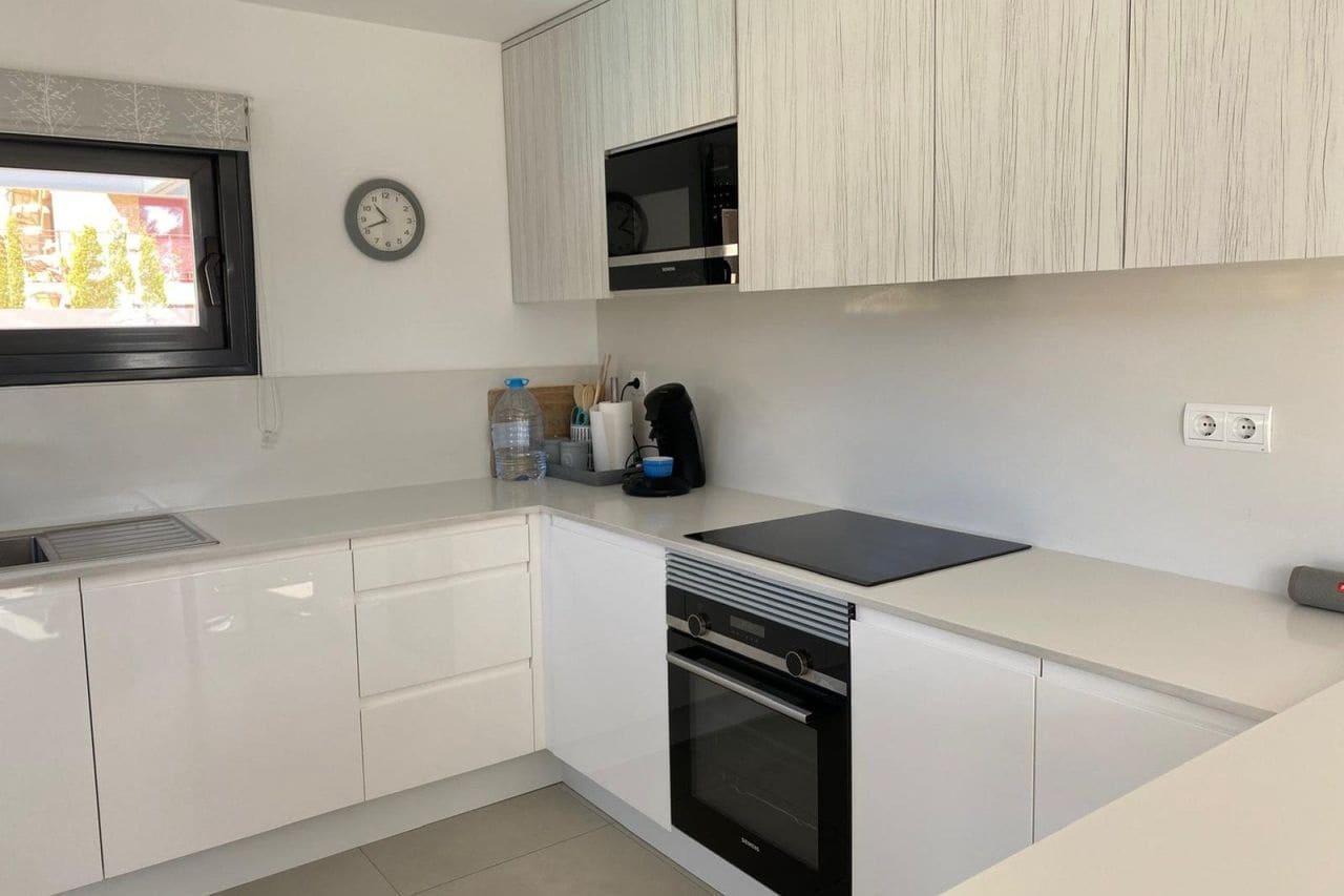 3 sypialnia Willa na sprzedaż w La Nucia z basenem garażem - 585 000 € (Ref: 9404538)