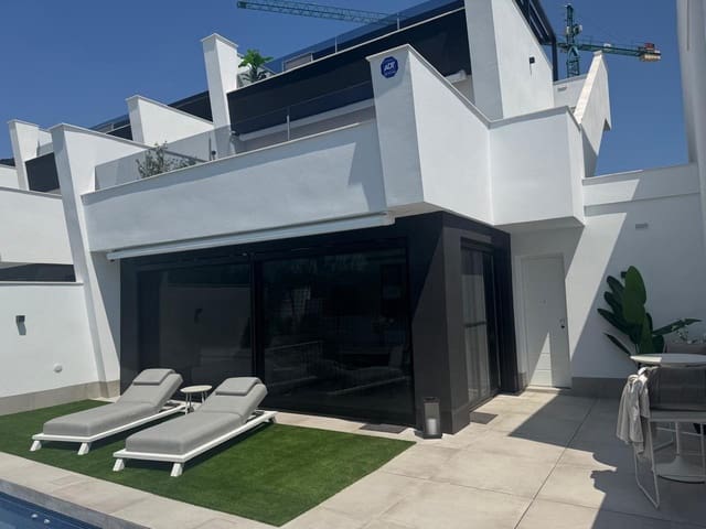 3 makuuhuone Huvila myytävänä paikassa Santiago de la Ribera, San Javier mukana uima-altaan 
autotalli - 699 900 € (Ref: 9460815)