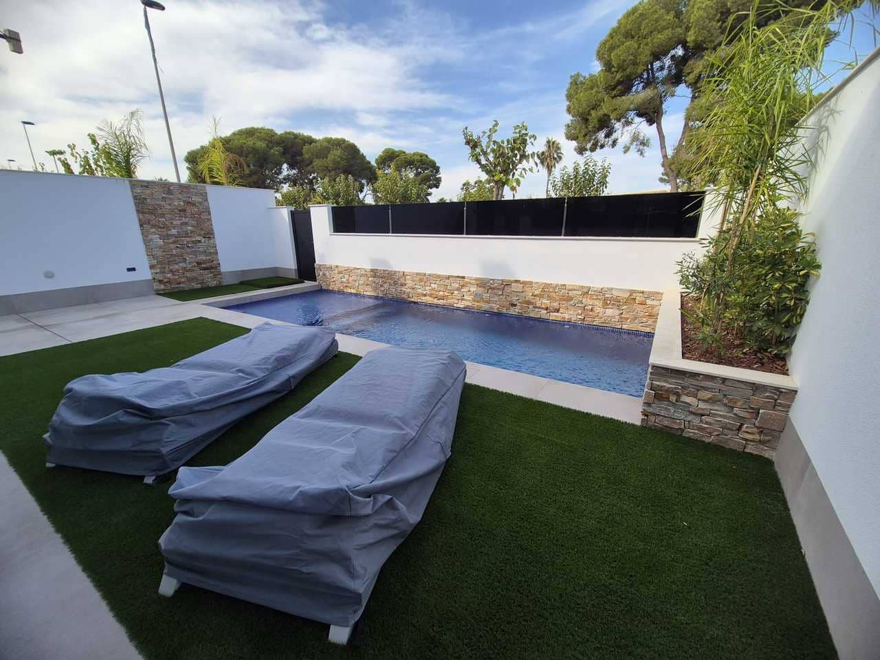 3 makuuhuone Huvila myytävänä paikassa Santiago de la Ribera mukana uima-altaan 
autotalli - 699 900 € (Ref: 9460815)