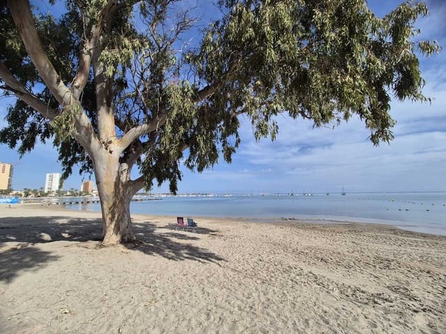 3 makuuhuone Huvila myytävänä paikassa Santiago de la Ribera, San Javier mukana uima-altaan 
autotalli - 699 900 € (Ref: 9460815)