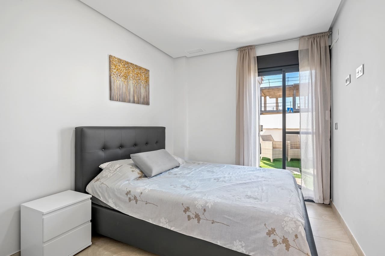 3 chambre Villa/Maison à vendre à Los Alcazares avec piscine - 349 900 € (Ref: 9497128)