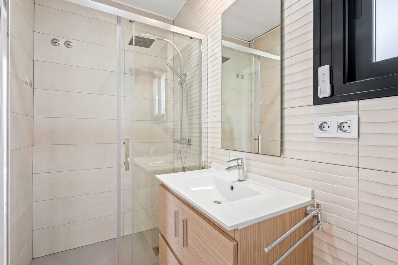 3 chambre Villa/Maison à vendre à Los Alcazares avec piscine - 349 900 € (Ref: 9497128)