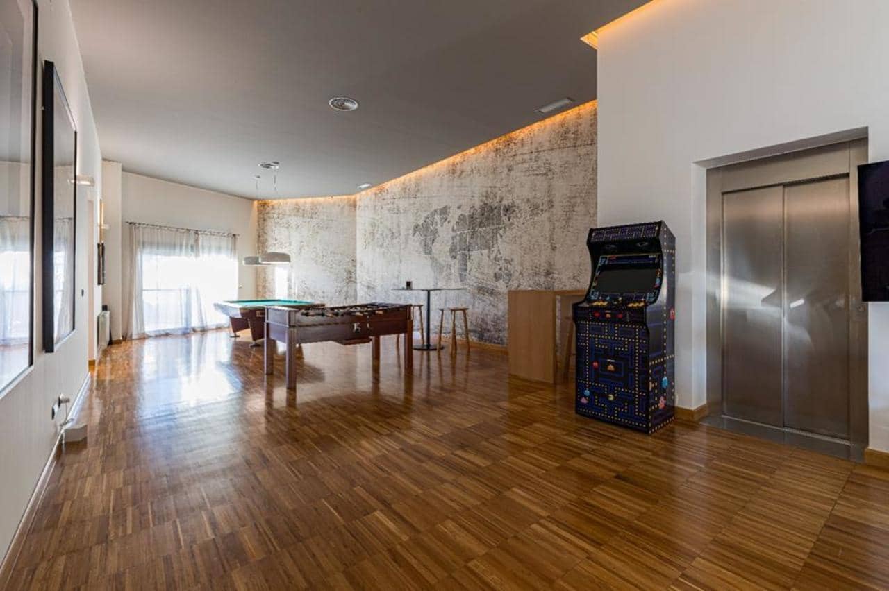 Chalet de 4 habitaciones en Altorreal en venta con piscina - 1.490.000 € (Ref: 9523082)