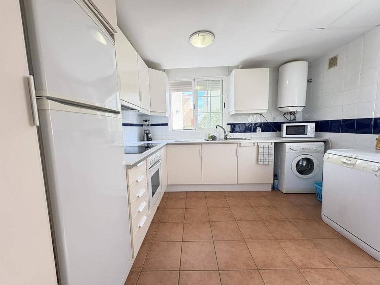 2 bedroom Villa for sale in Banos y Mendigo with pool - € 275,000 (Ref: 9523085)