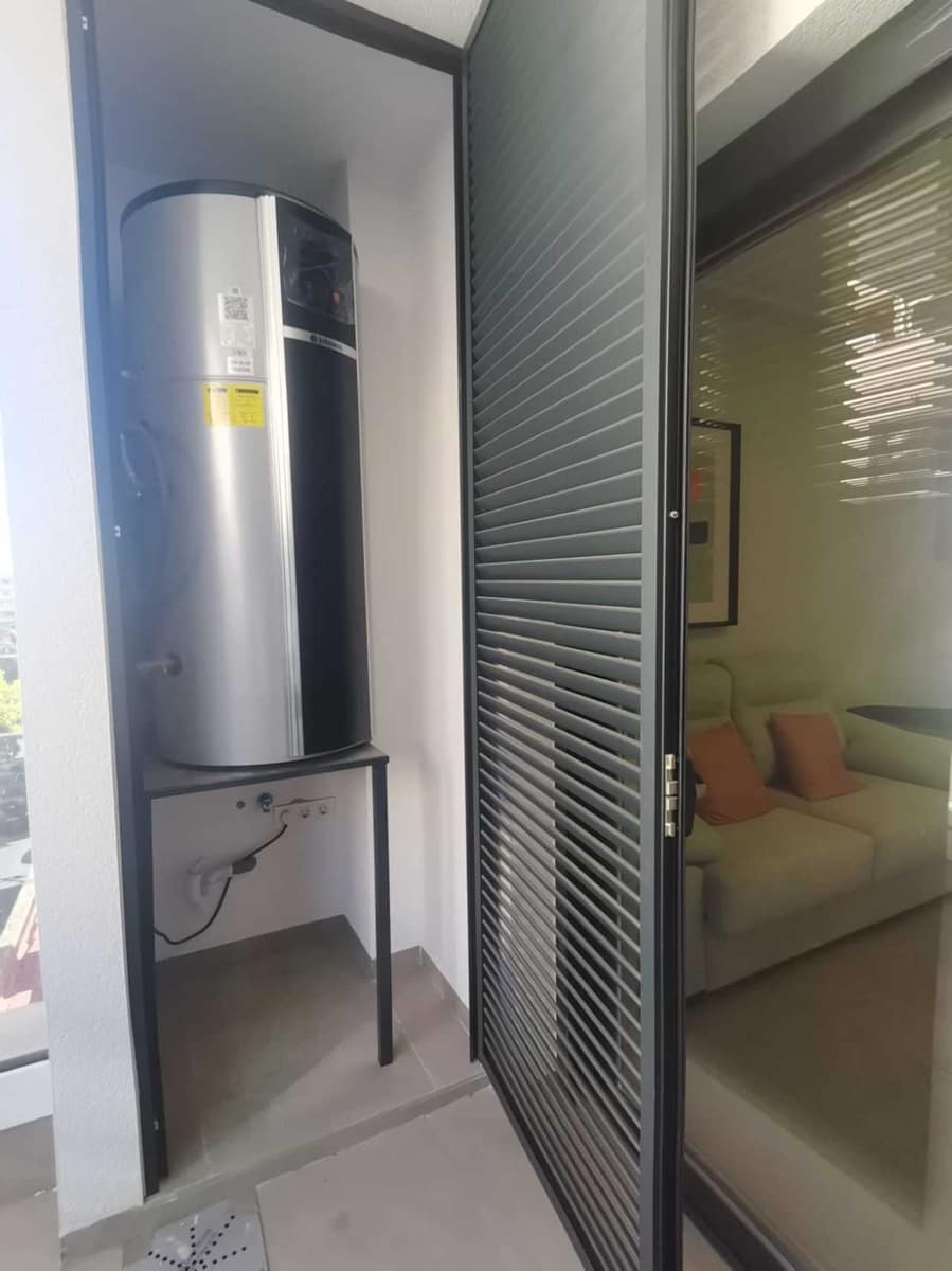 2 soveværelse Lejlighed til salg i Torrevieja med swimmingpool garage - € 259.000 (Ref: 9559788)