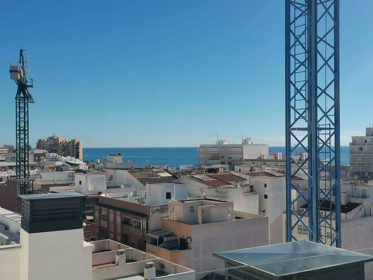 2 soveværelse Lejlighed til salg i Torrevieja med swimmingpool garage - € 259.000 (Ref: 9559788)