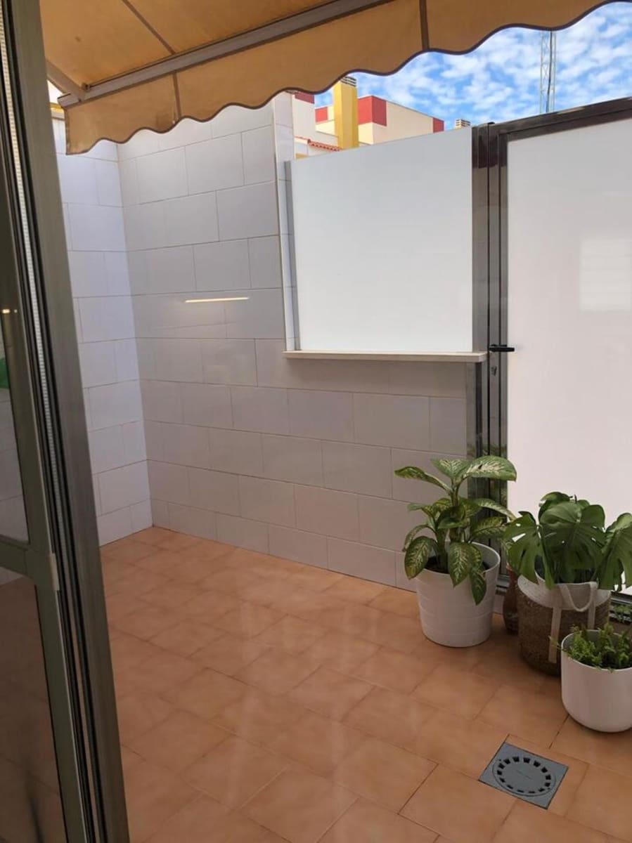 3 soveværelse Byhus til salg i Los Alcazares med swimmingpool - € 360.000 (Ref: 9602566)