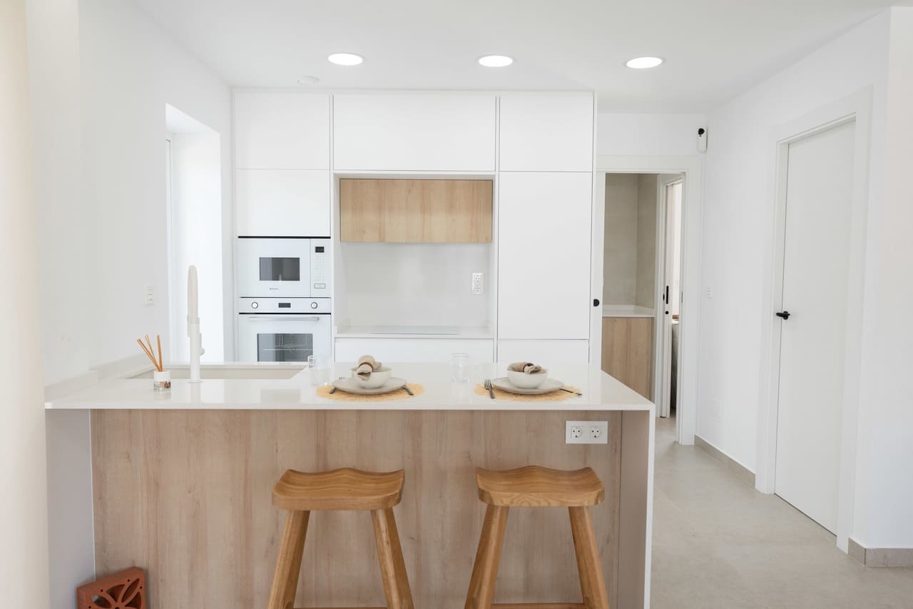 Apartamento de 2 habitaciones en Pilar de la Horadada en venta con piscina garaje - 255.000 € (Ref: 9624021)