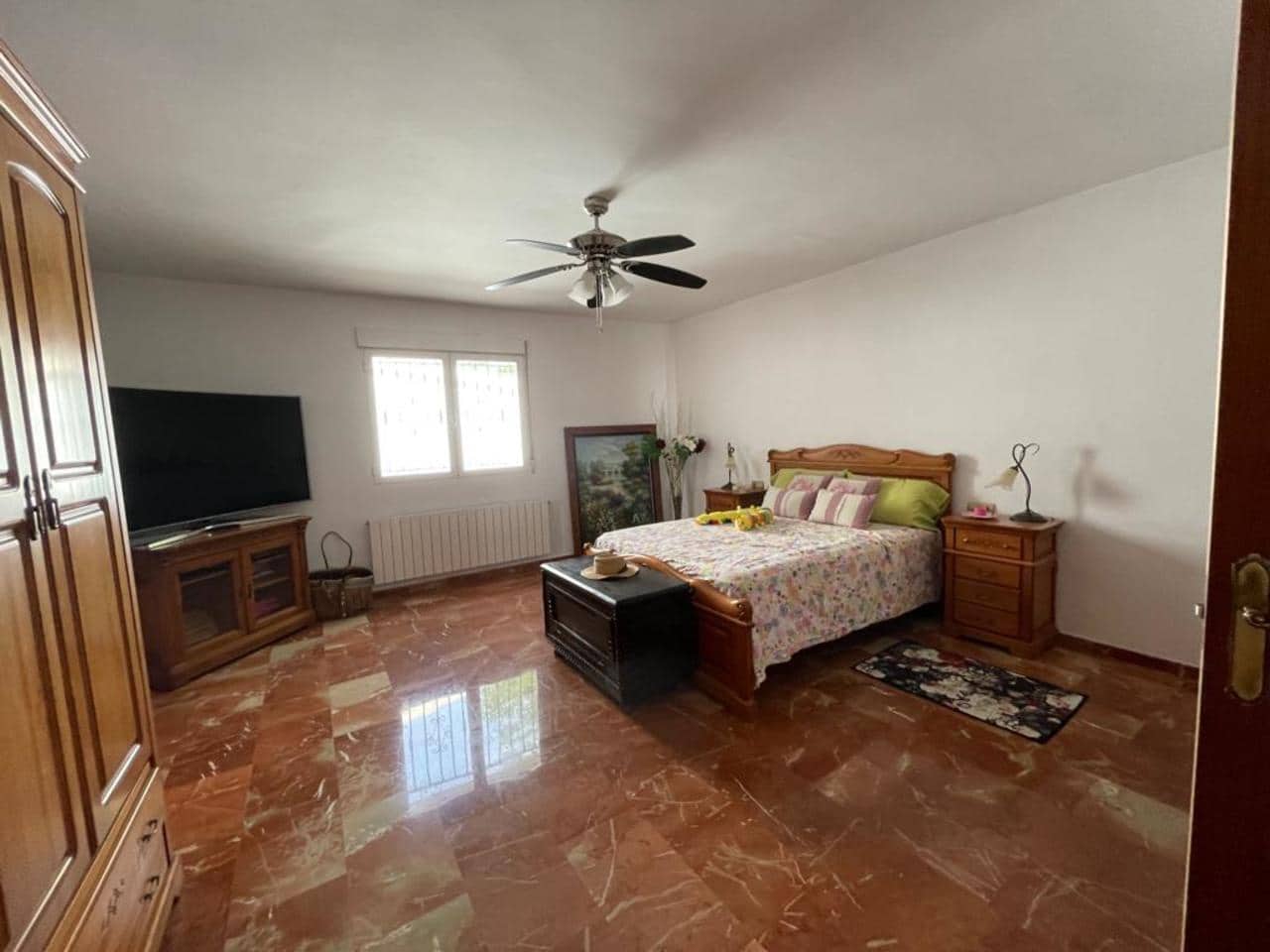 Chalet de 5 habitaciones en Cehegín en venta con piscina garaje - 450.000 € (Ref: 9625081)