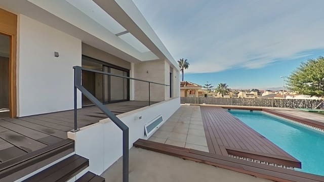 3 slaapkamer Villa te koop in Benijófar met zwembad garage - € 495.000 (Ref: 9626724)