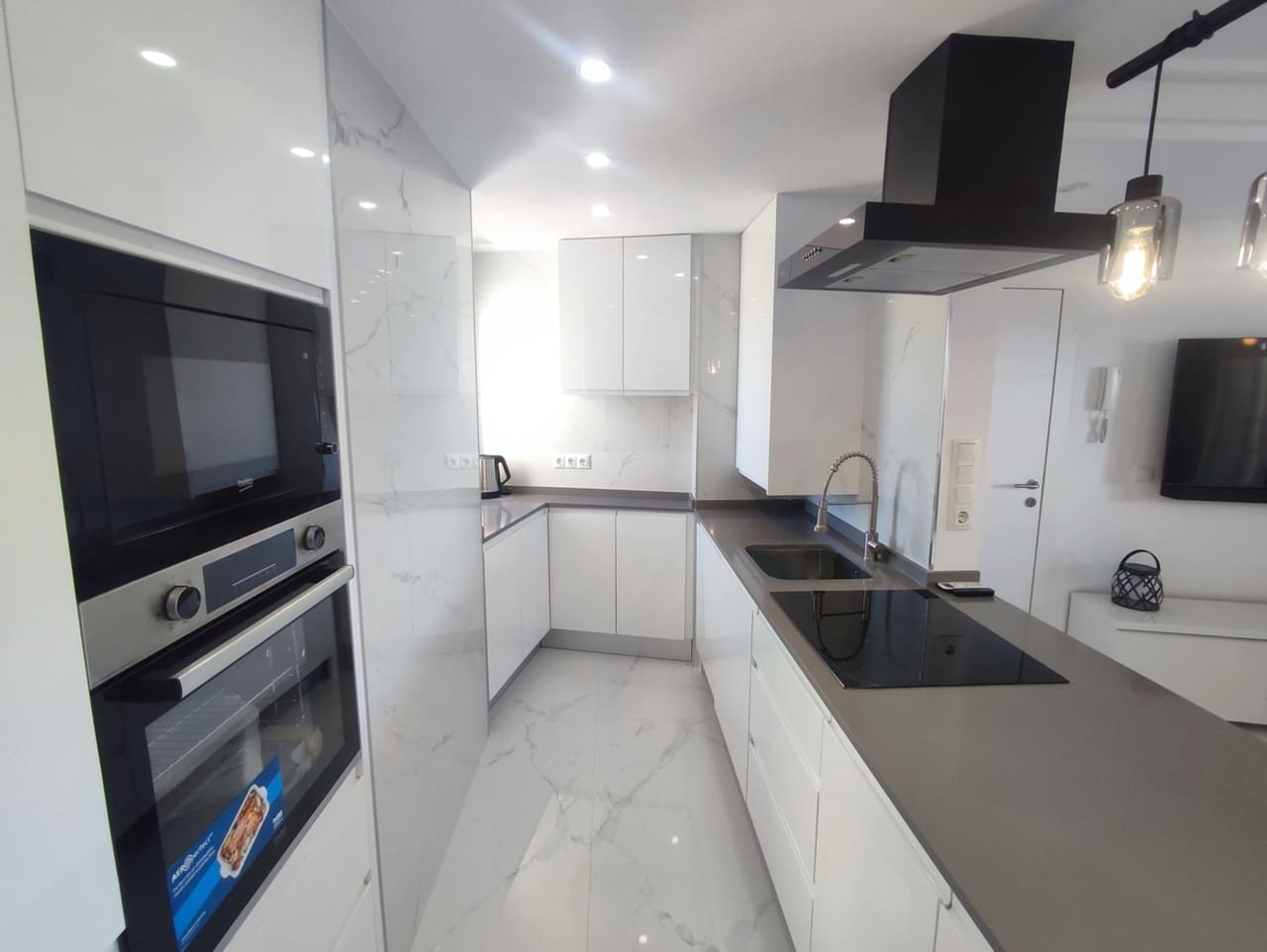 2 bedroom Apartment for sale in Avileses with pool - € 189,000 (Ref: 9679779)