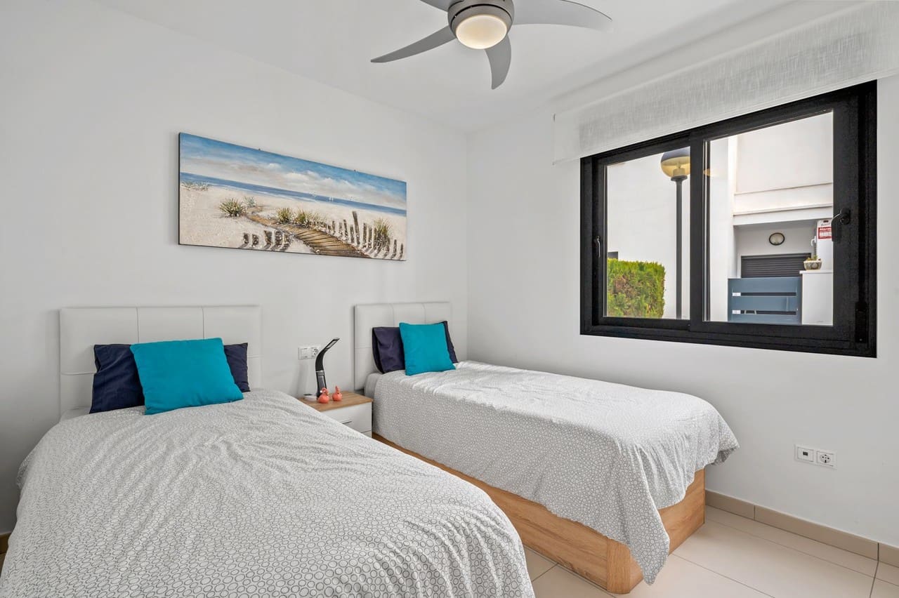 2 quarto Apartamento para venda em Cabo Roig com piscina - 234 900 € (Ref: 9685136)