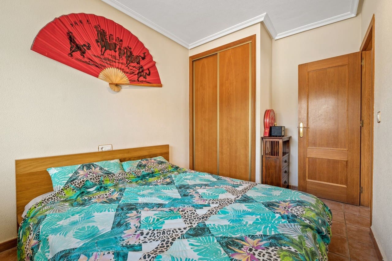 3 sypialnia Willa na sprzedaż w Villamartin z basenem - 369 000 € (Ref: 9685137)